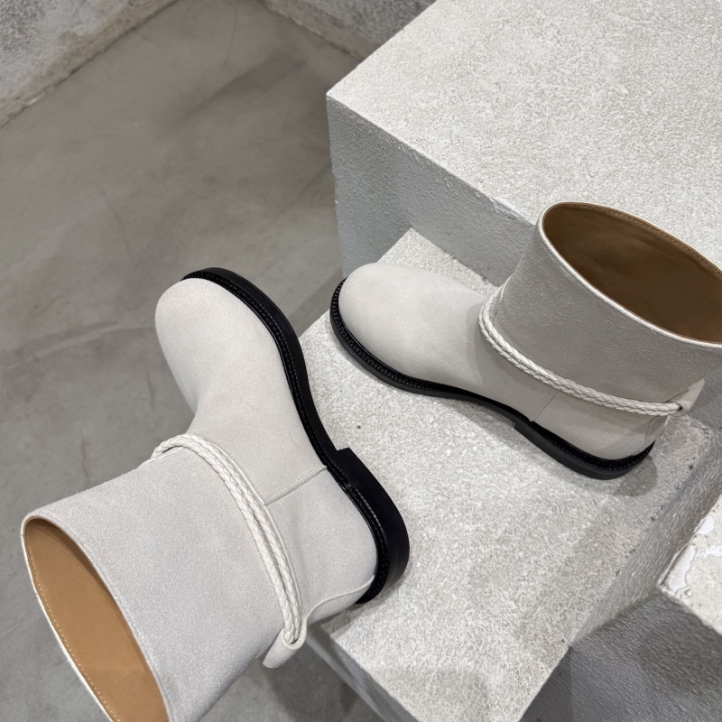 b0tt*ga Ven*ta boots